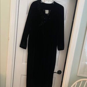 Laura Ashley Black Velvet Long Sleeve Dress